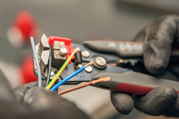 Best Electrical Contractors for Businesses  in Palos Park, IL
